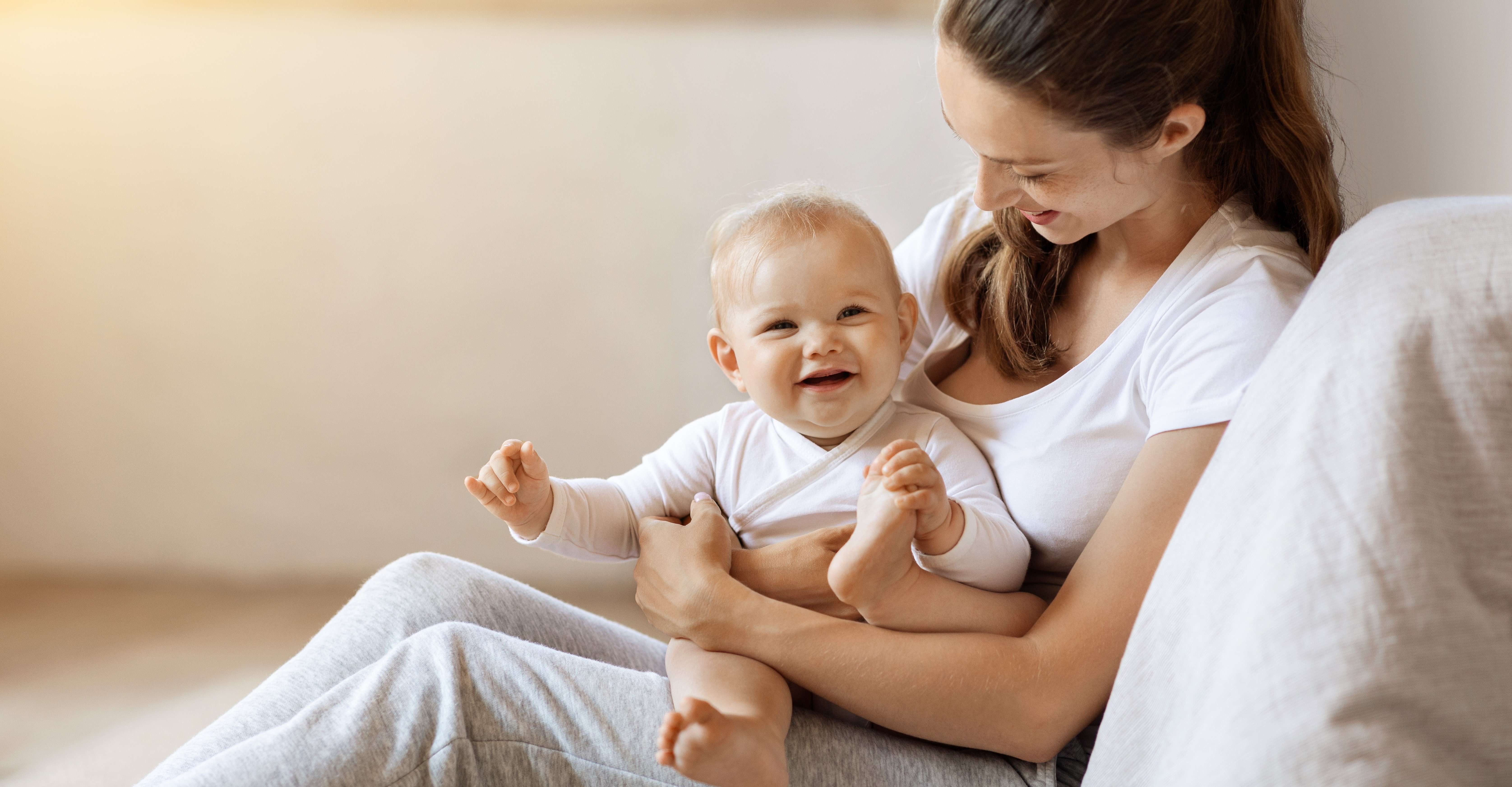 baignoire bébé sur pied pliable